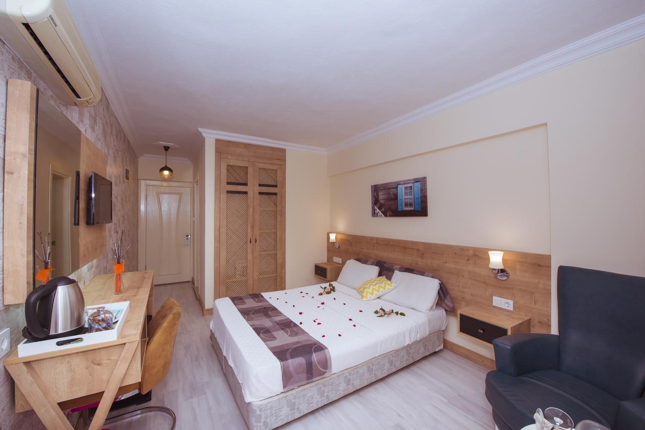 Deluxe Doppel-/Zweibettzimmer mit Meerblick