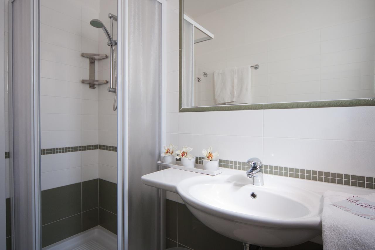 Double Room,635594403:JPEG