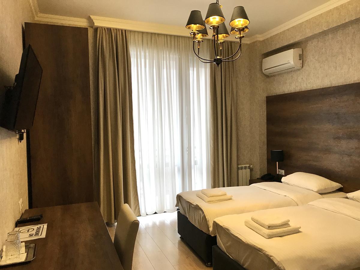 Deluxe Double or Twin Room Balcony,964835665:JPEG