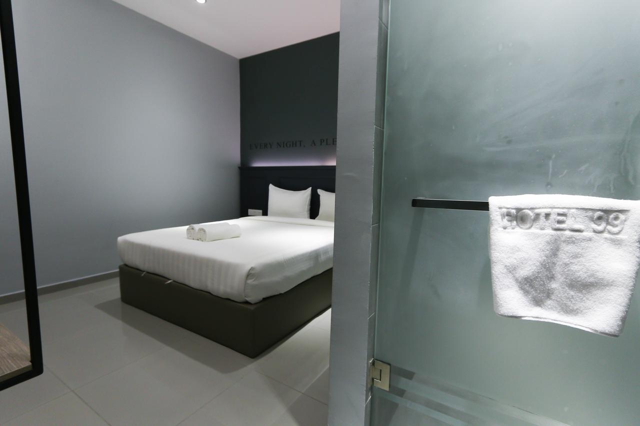 Standard Queen Room,644175315:JPEG