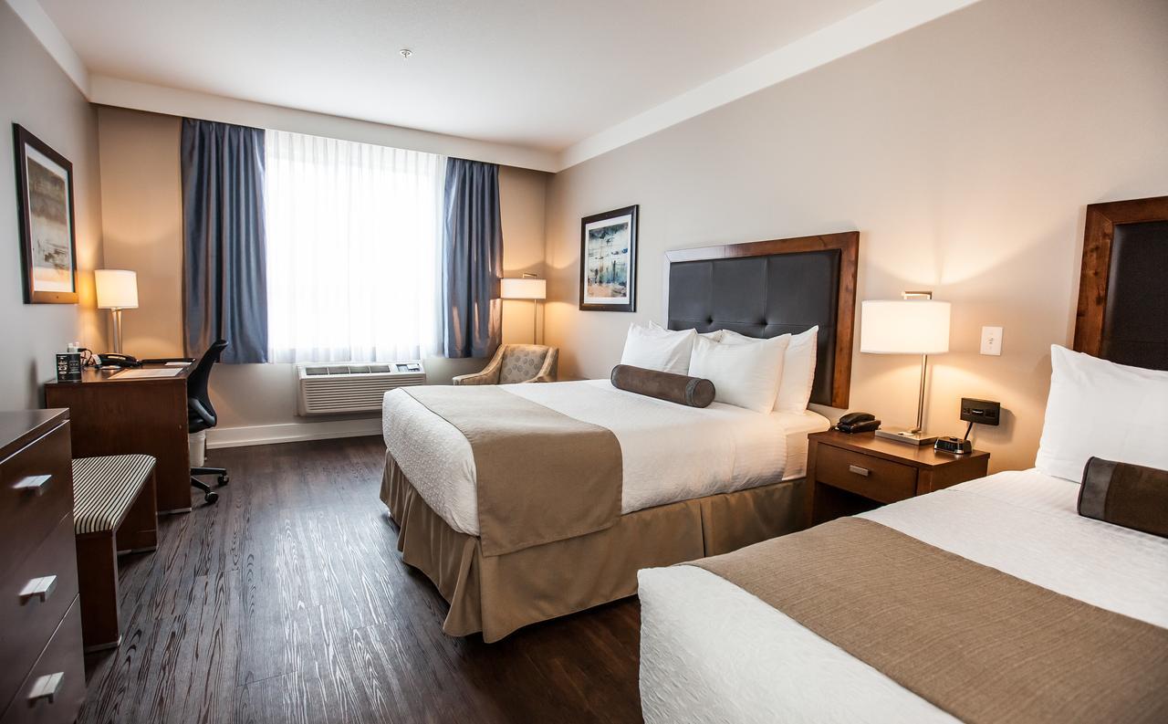 Queen Room with Two Queen Beds - Non-Smoking,1283032852:JPEG