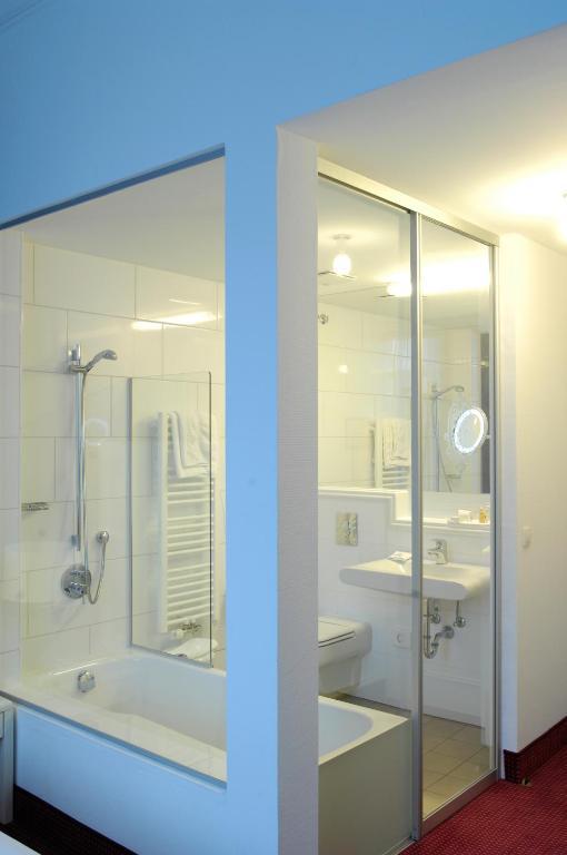 Deluxe Single Room,785793408:JPEG