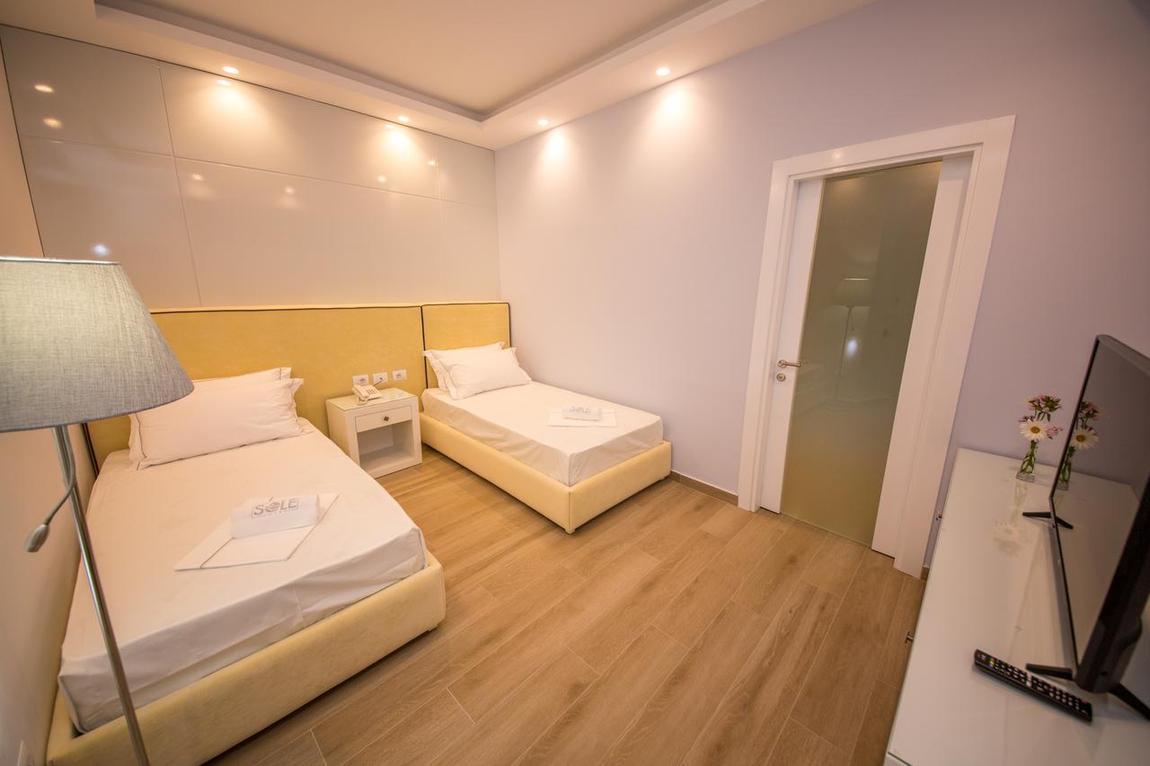 Deluxe Family Suite with Balcony and Side Sea View,660052605:JPEG