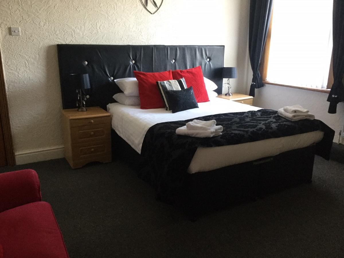 Deluxe Double or Twin Room,394800972:JPEG