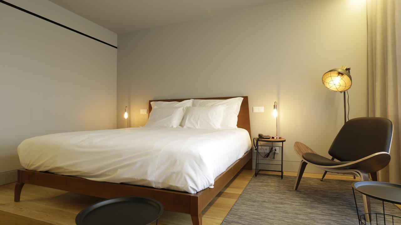 Studio Apartment,662845074:JPEG