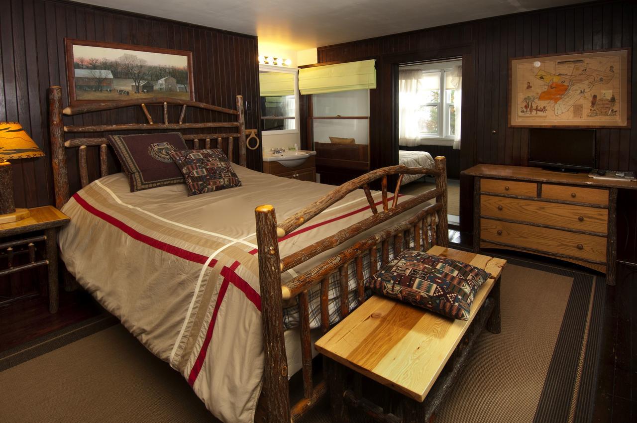 Family Room Mountain View