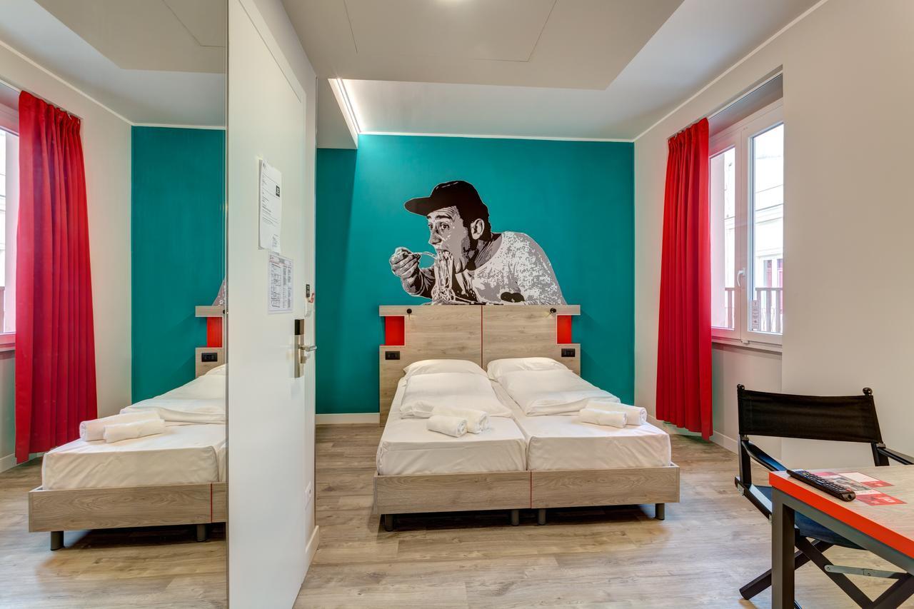 Double Room for Single Use,664194411:JPEG