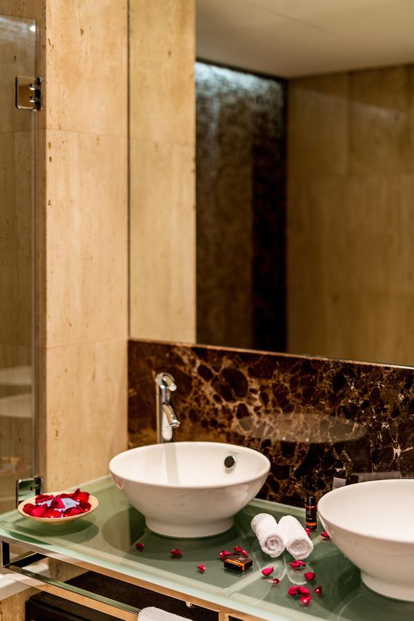 Suite With Romantic Package,942277624:JPEG