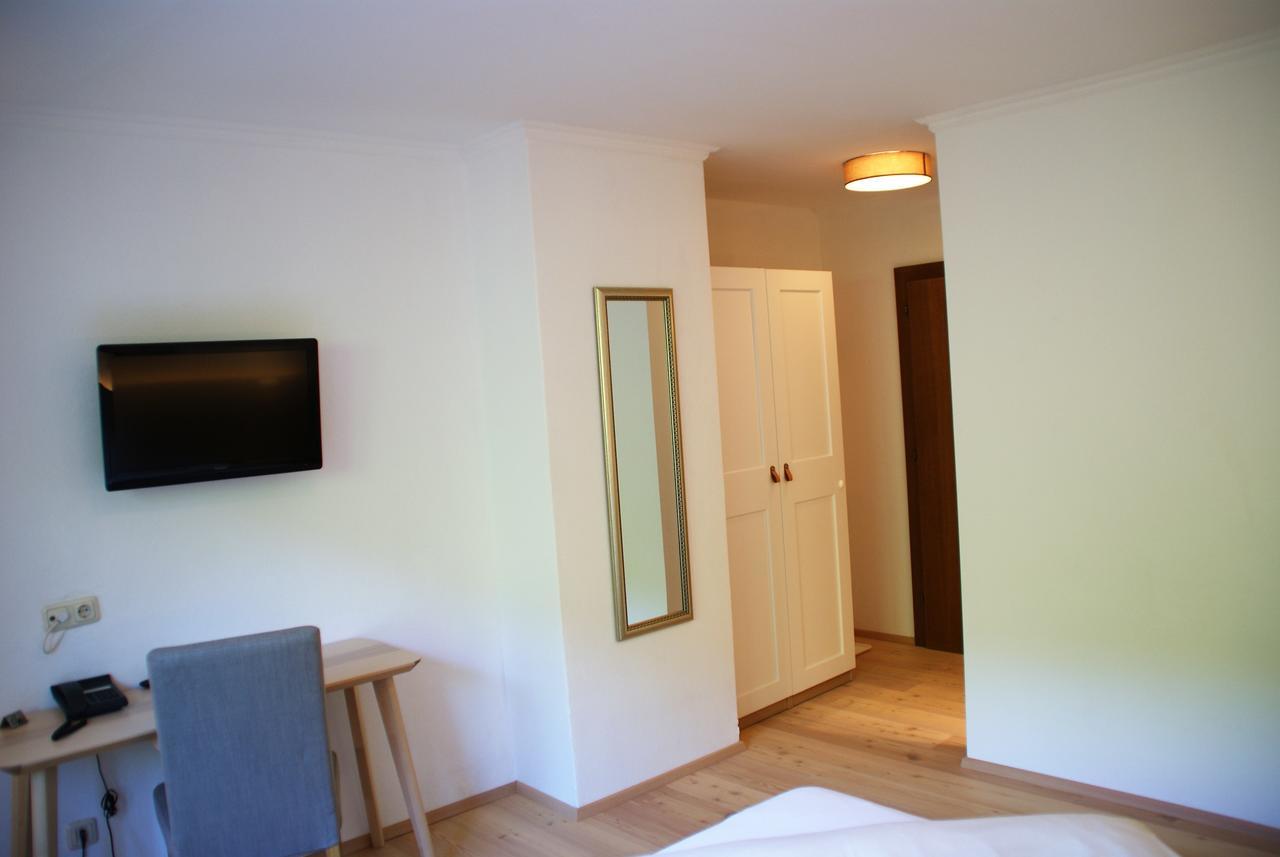 Habitación Doble con vistas a la montaña