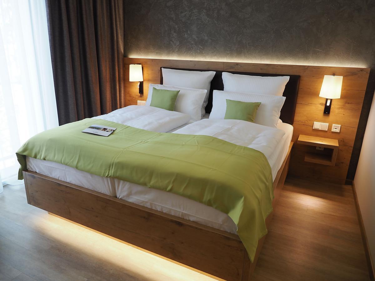 Double Room,805821957:JPEG