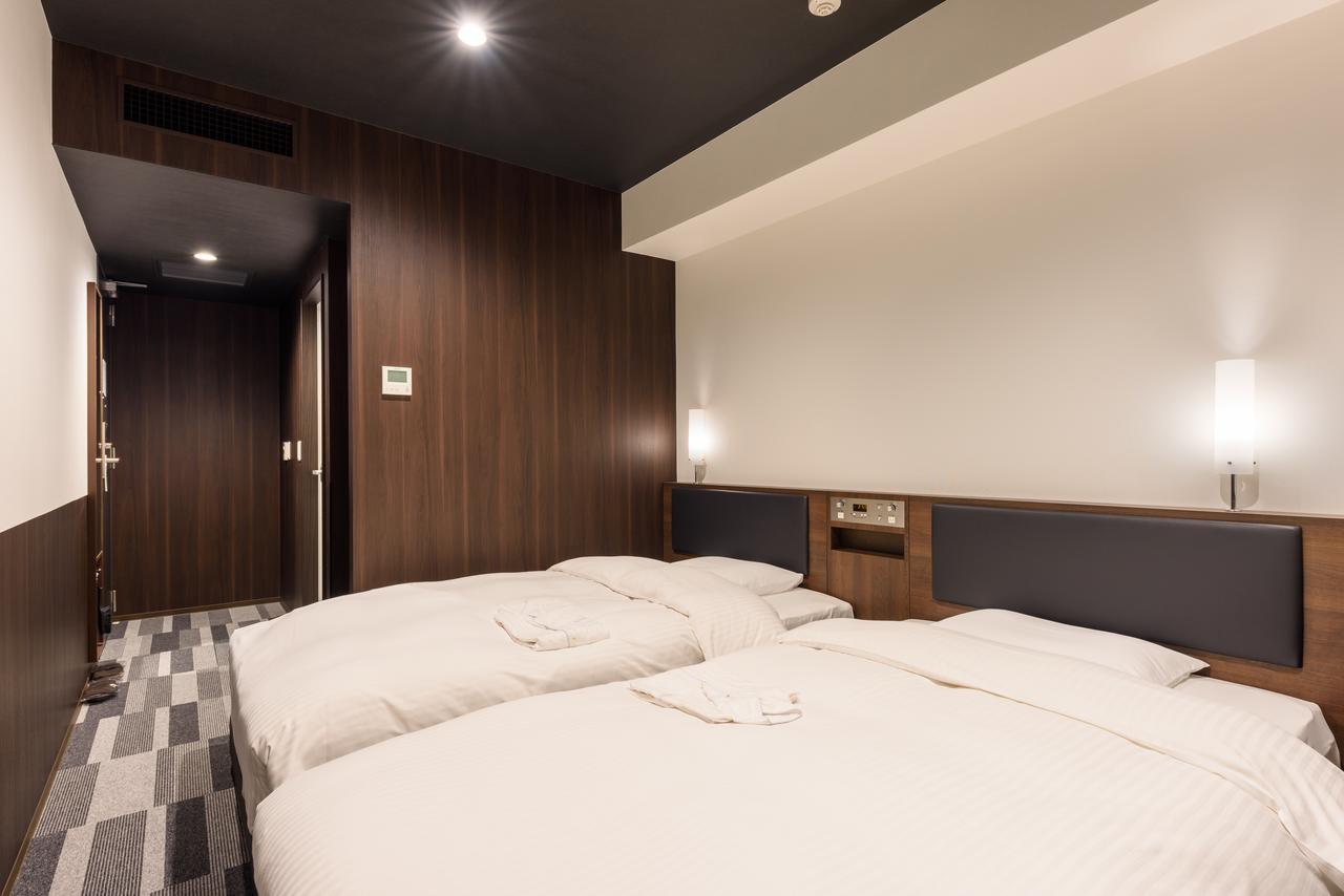 Twin Room - Non-Smoking,670090242:JPEG