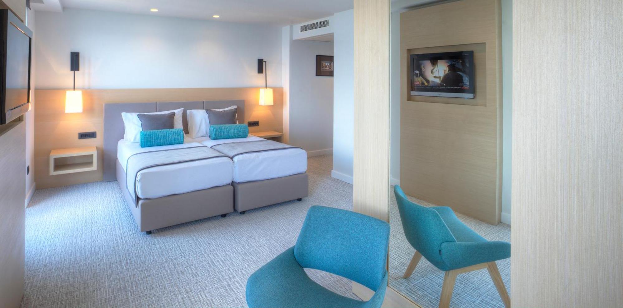 Premium Room with Sea View and Balcony,982097278:JPEG
