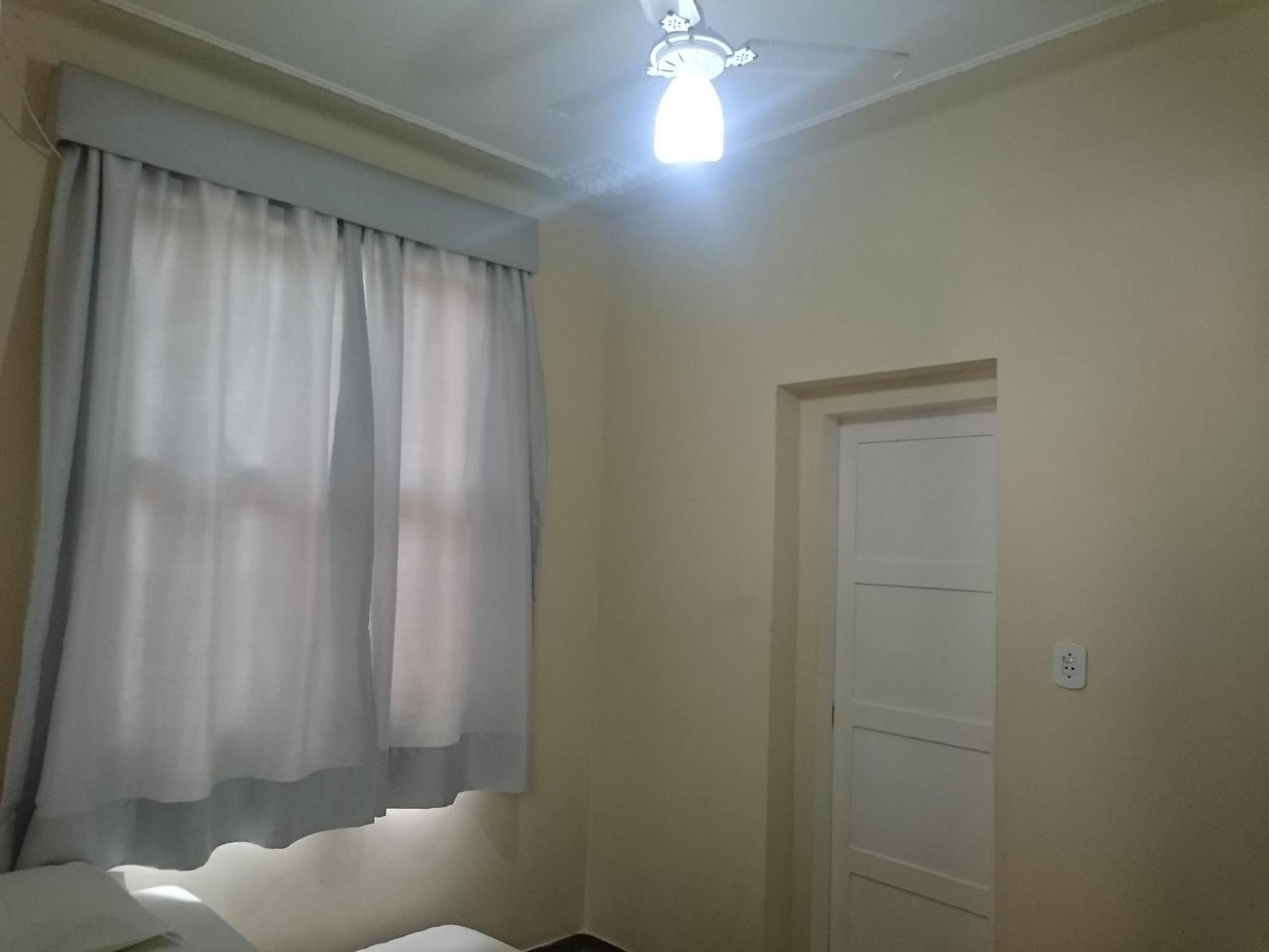 Room pull out bed a fan