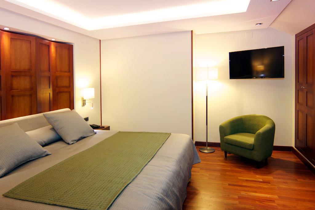 Penthouse Suite
