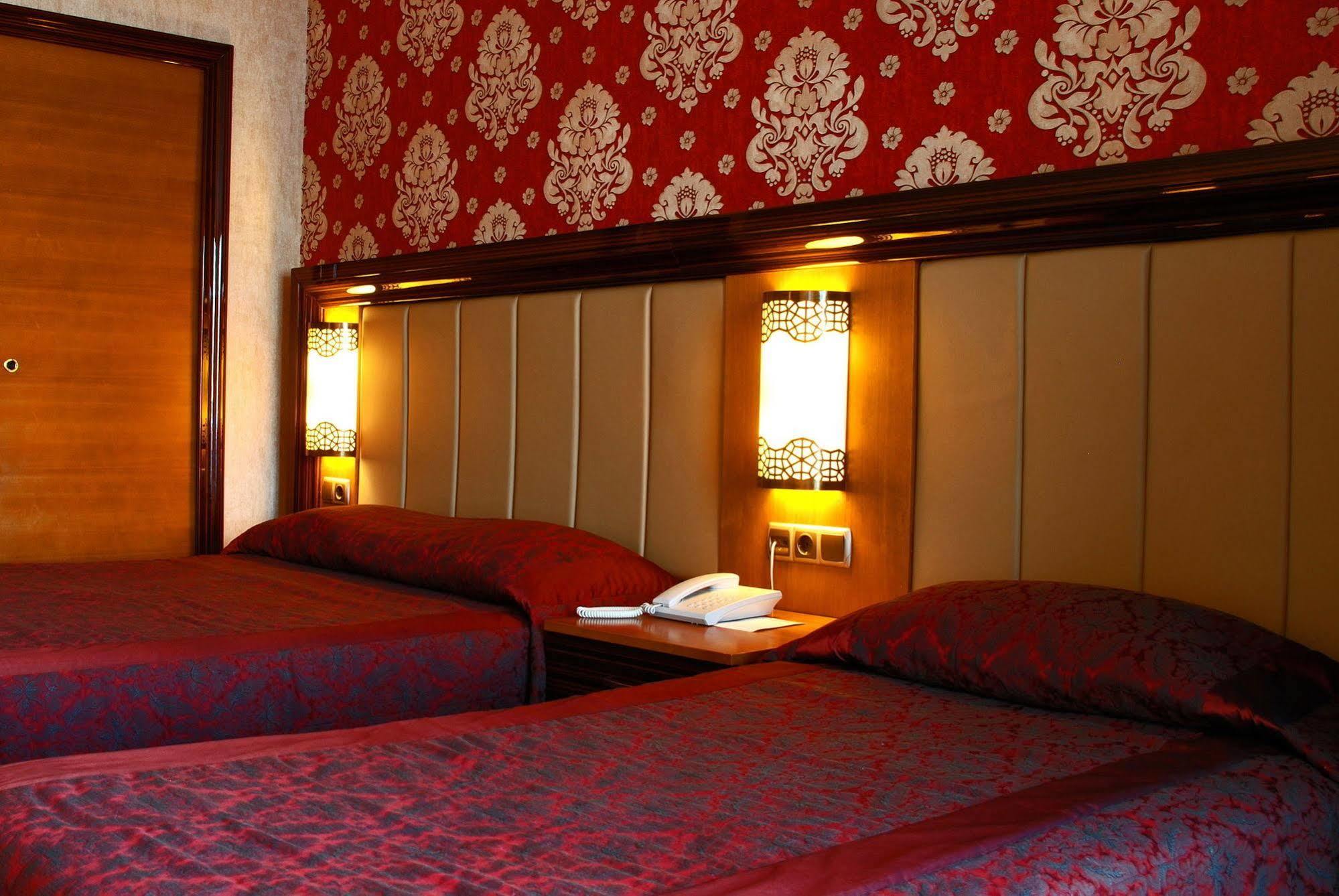 Habitación Grande (2 adultos + 2 niños)