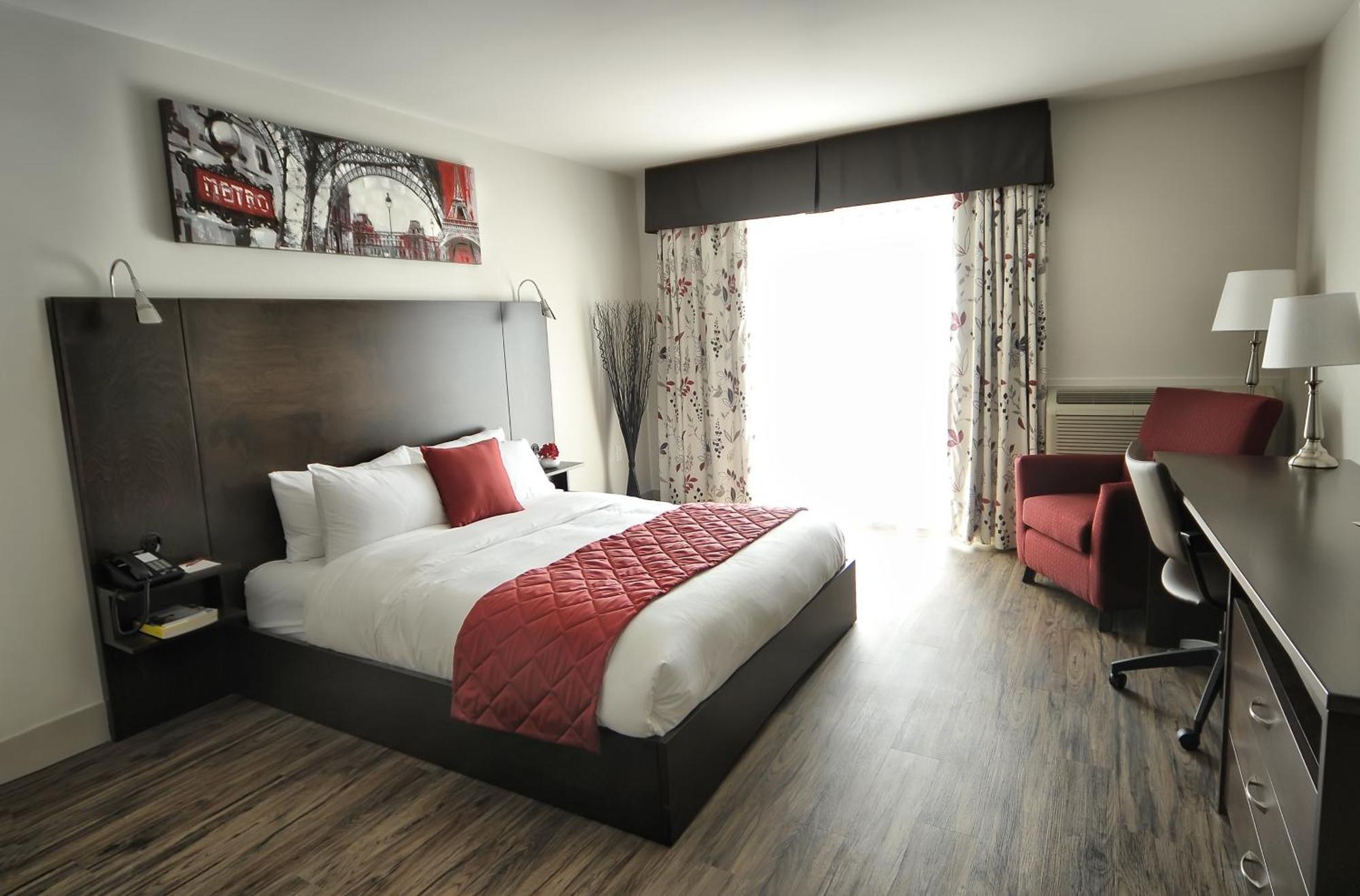 Chambre Lit Queen-Size Supérieure - Accessible aux Personnes à Mobilité Réduite
