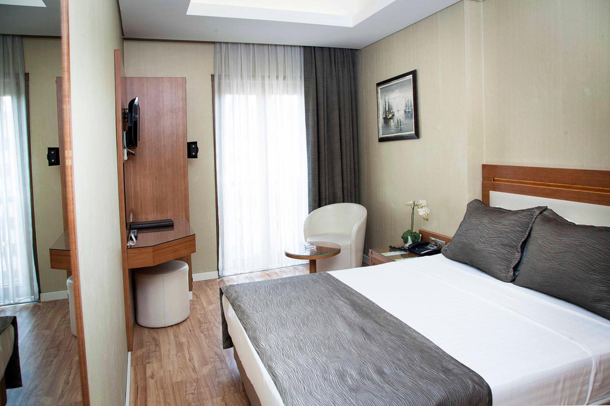 Standard Double or Twin Room