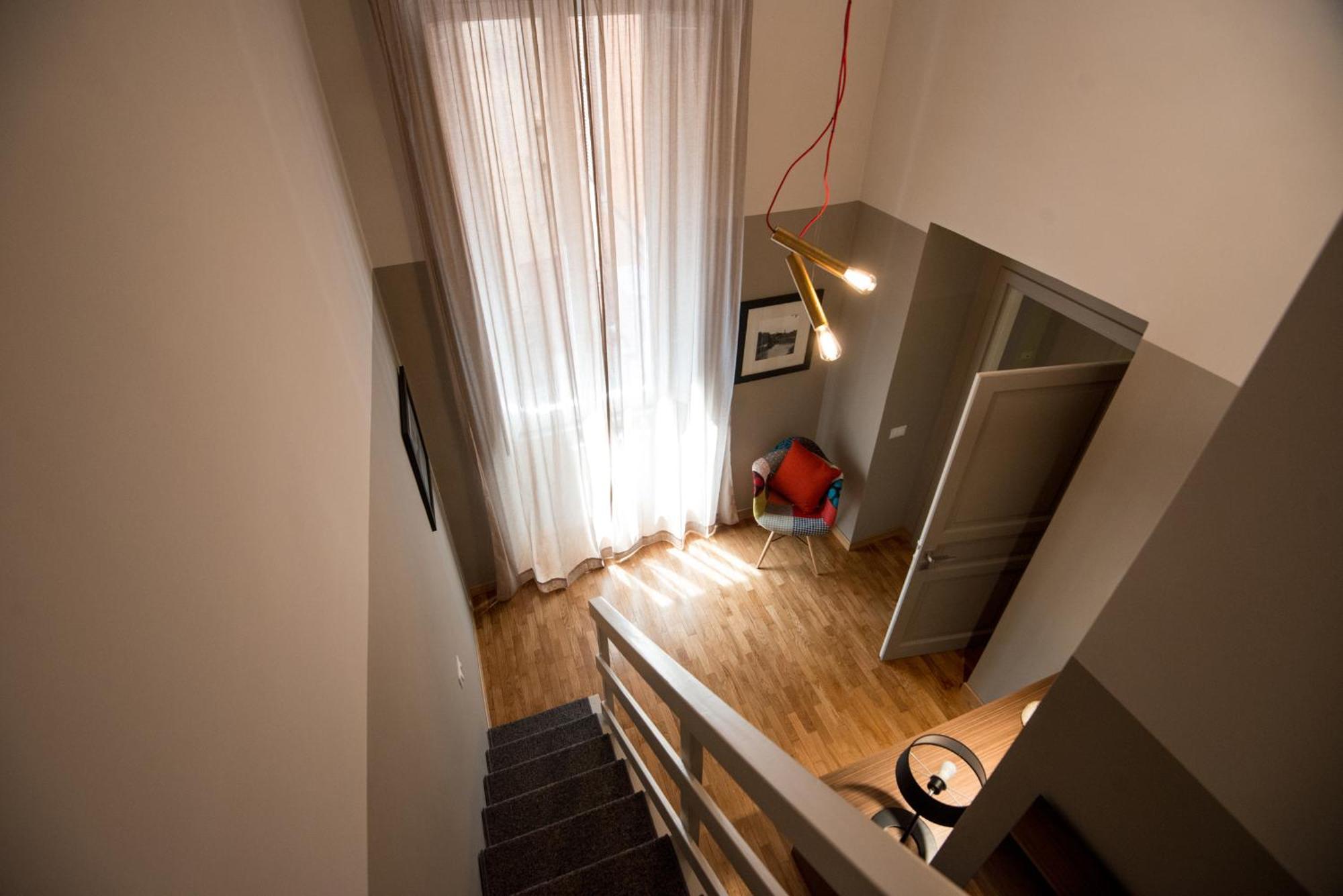 Double Room Split Level