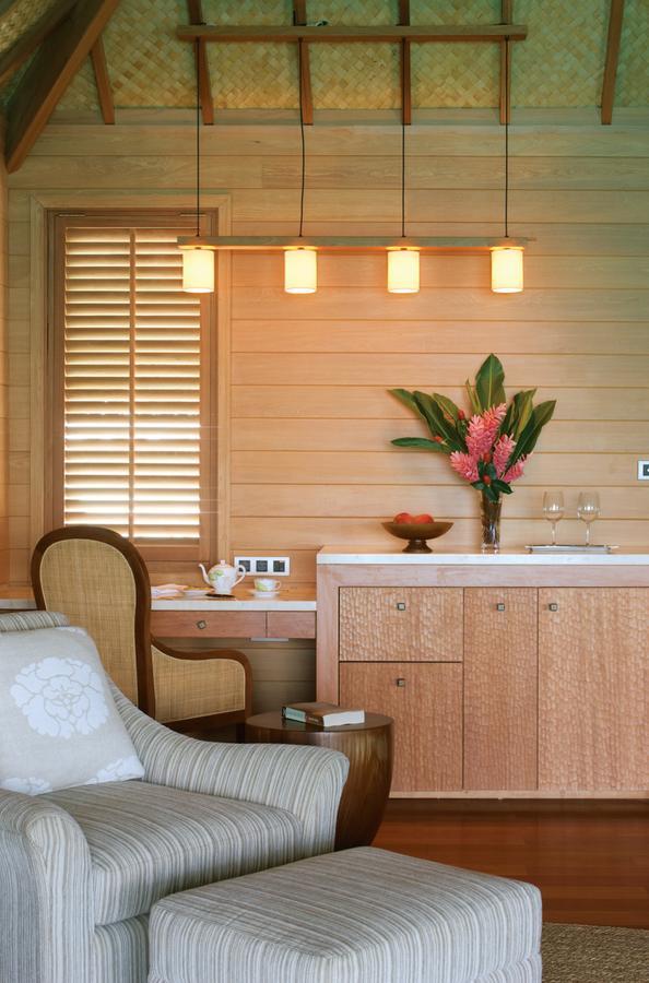 Suite Bungalow 1 Chambre sur Pilotis avec Petite Piscine – Vue sur Lagon