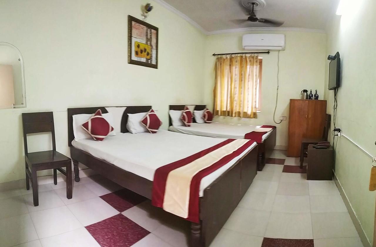 Family Room,1169236021:JPEG