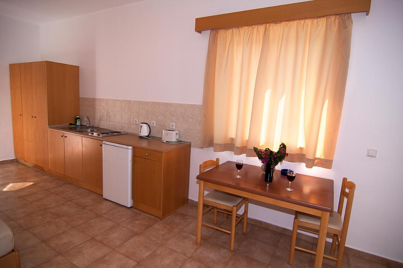 One-Bedroom Apartment 2