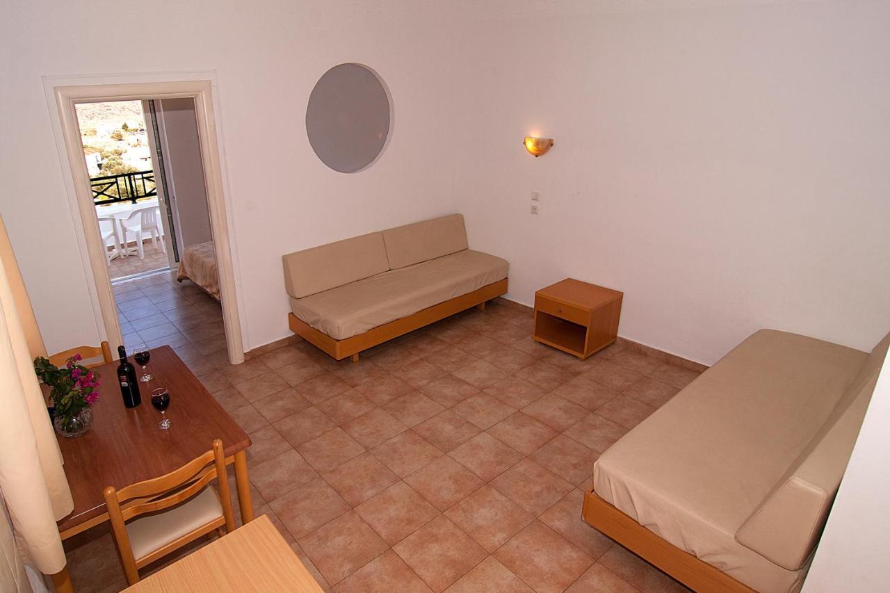 One-Bedroom Apartment 2