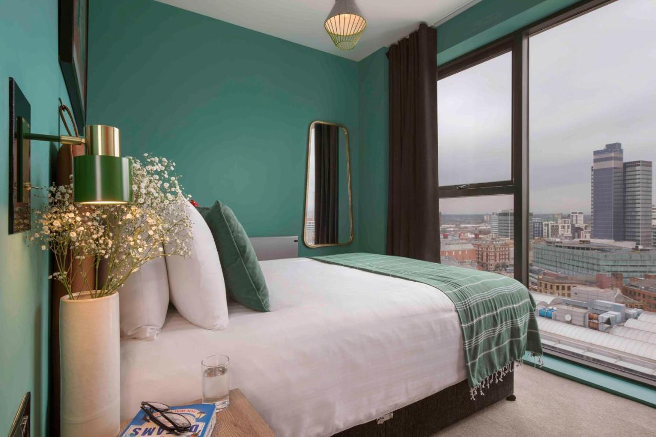 One Bedroom Suite,932205739:JPEG