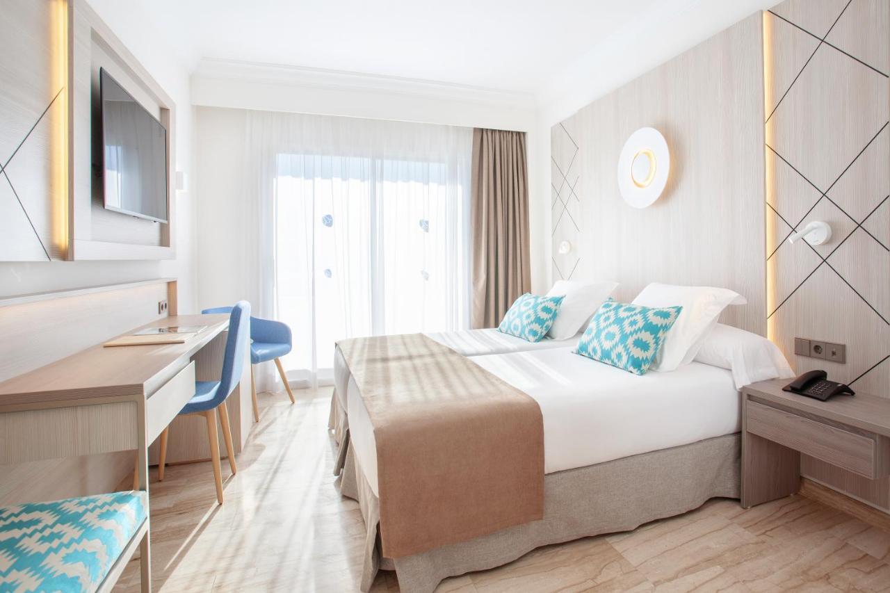 Double or Twin Room with Side Sea View,1207453801:JPEG