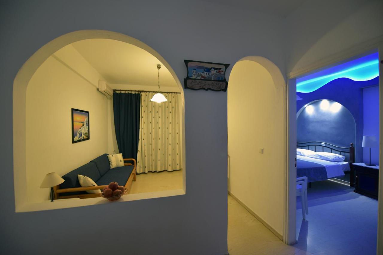 Superior One-Bedroom Apartment Pool Sea View
