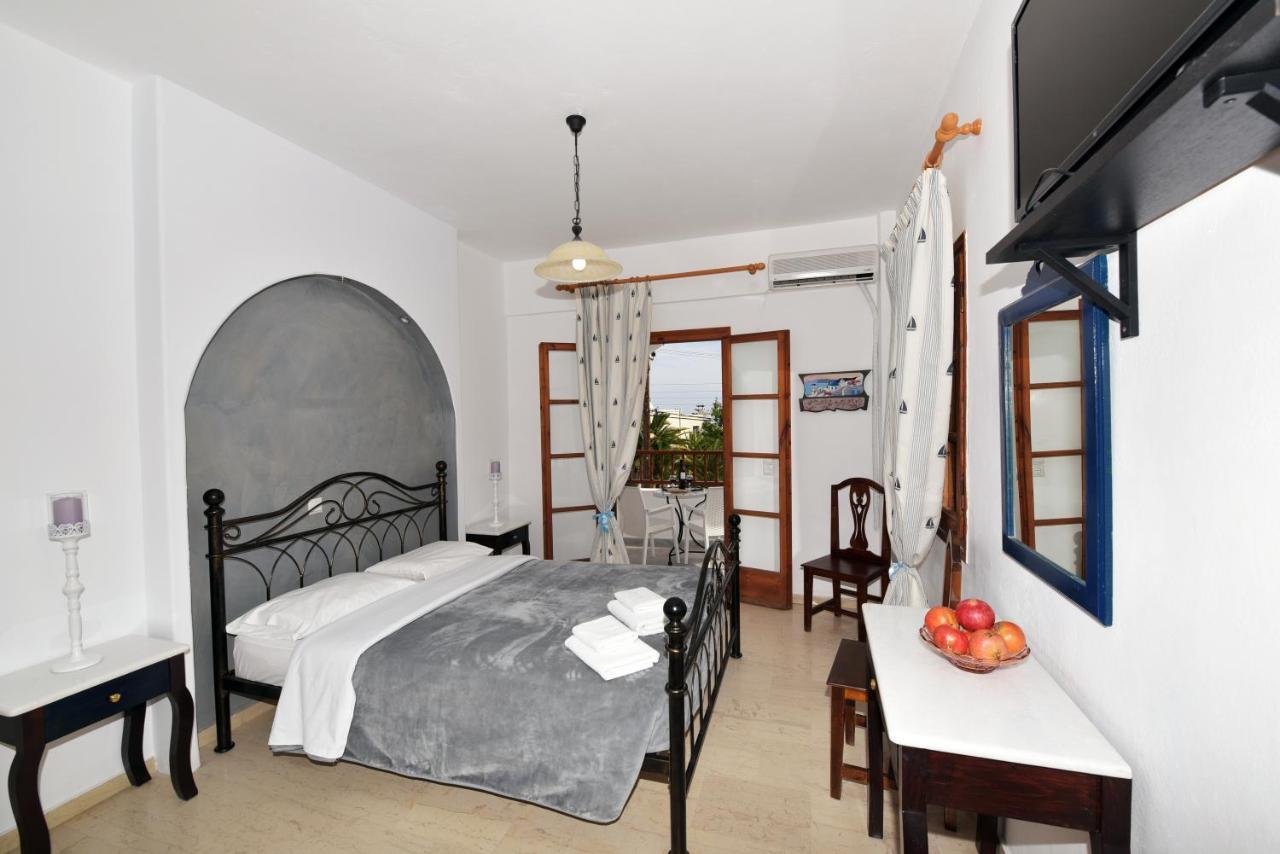Superior One-Bedroom Apartment Pool Sea View