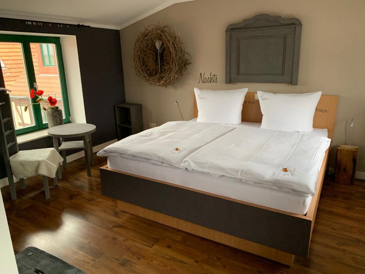 Double Room Lake View