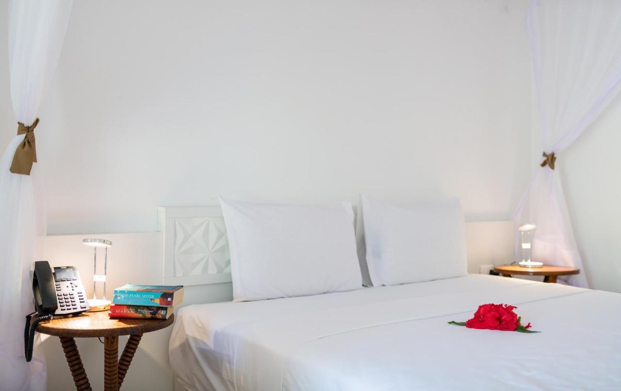Strand Junior Suite