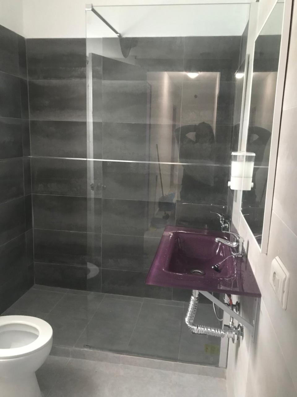 Habitación Individual Estándar con baño compartido
