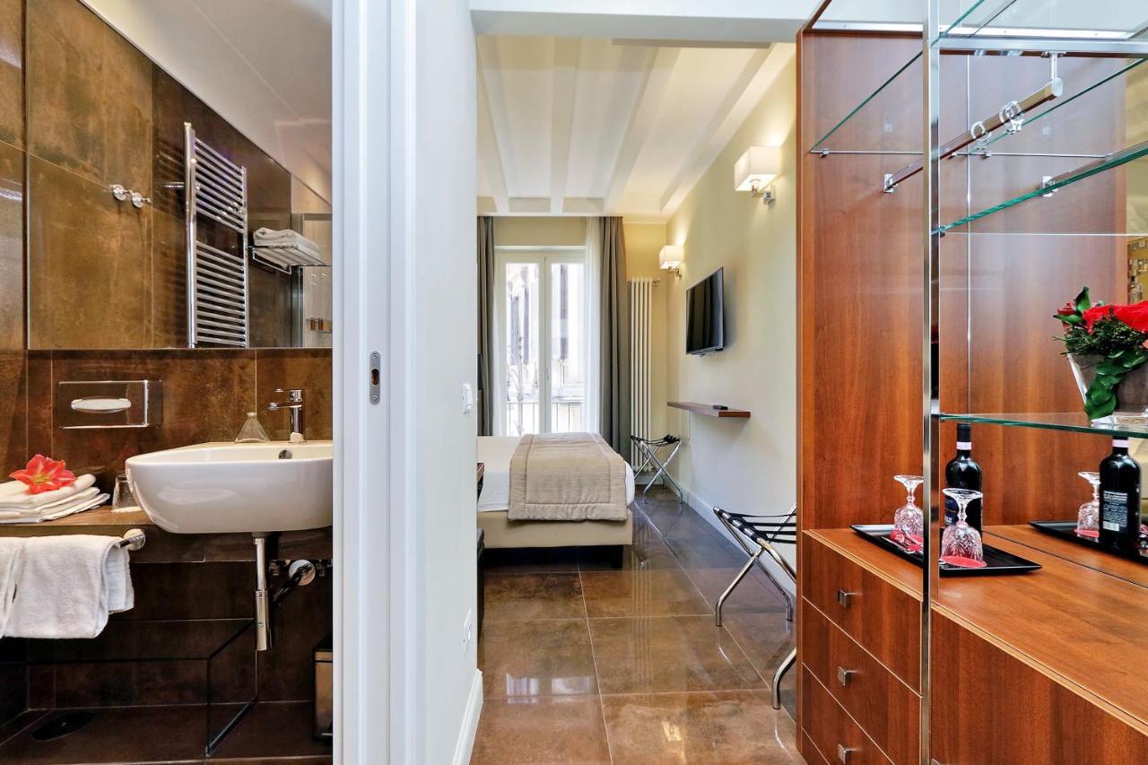Deluxe Double or Twin Room City View