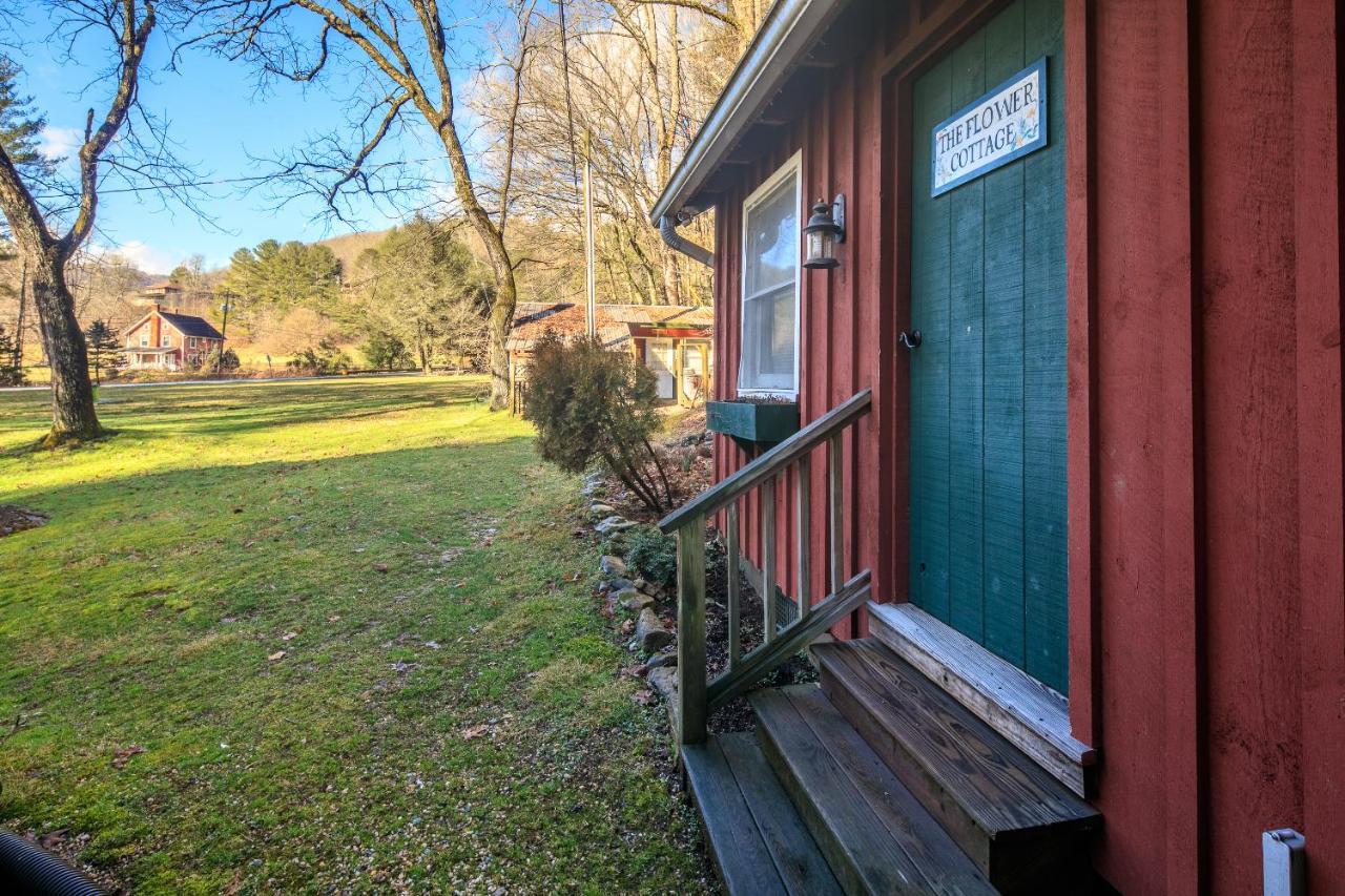 Flower Cottage