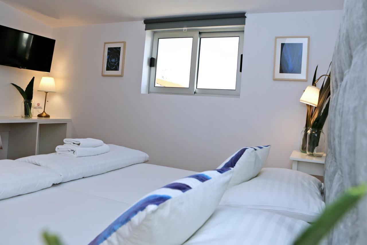 Double or Twin Room without Balcony,776169685:JPEG