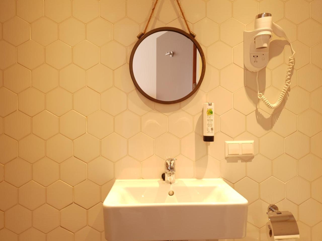 Economy Quadruple Room