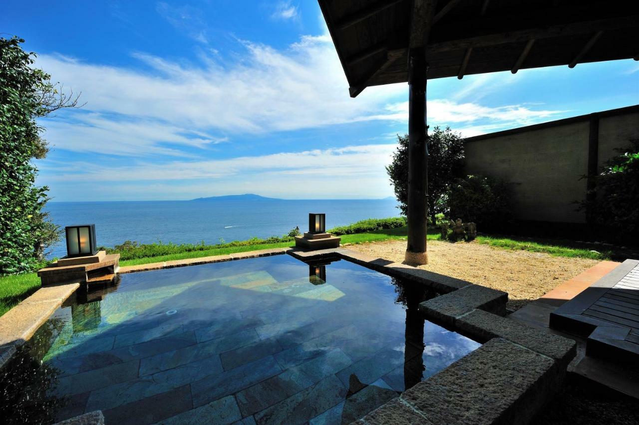 Superior Suite with Tatami Area and Sea View