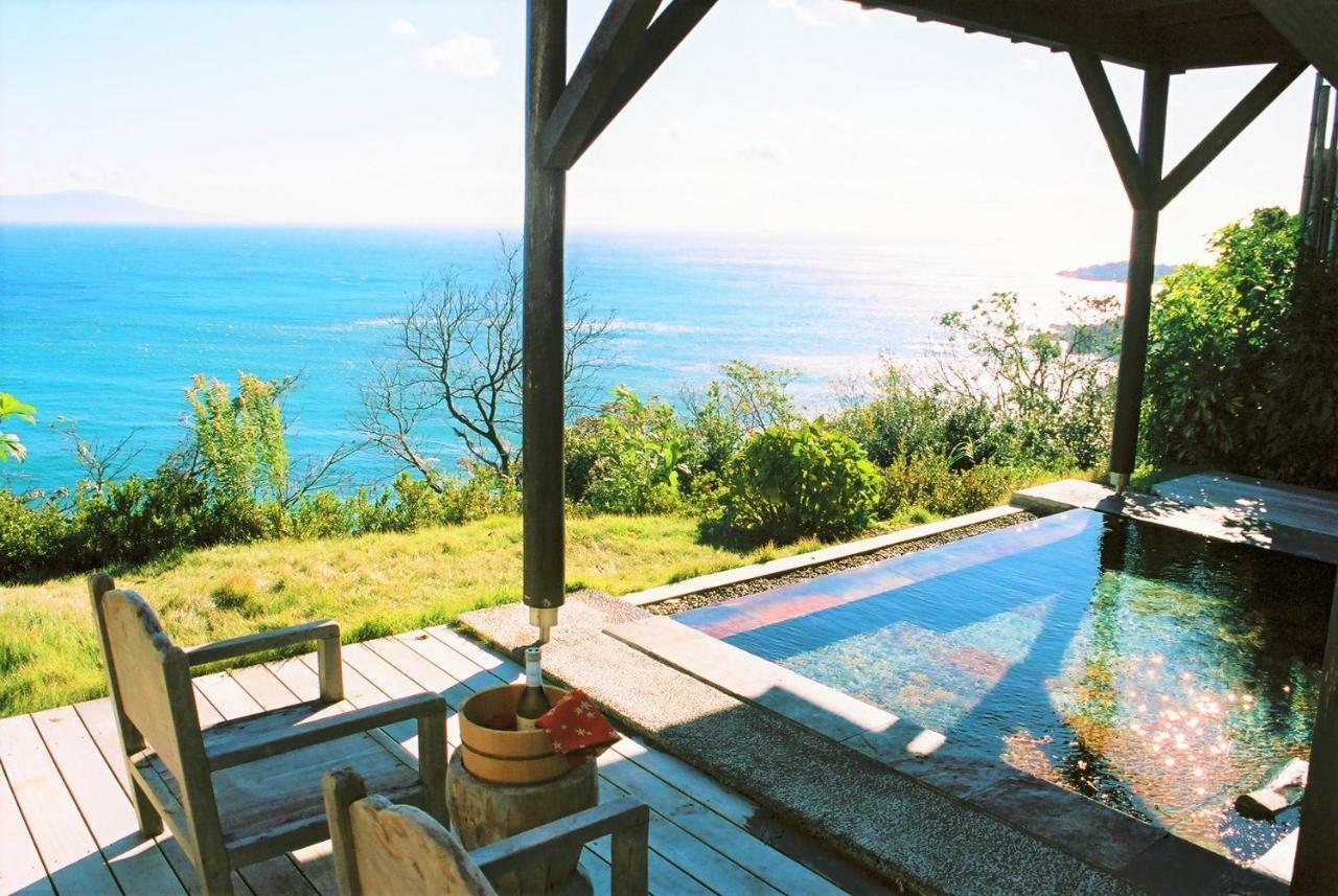 Economy Twin with Tatami Area and Sea View