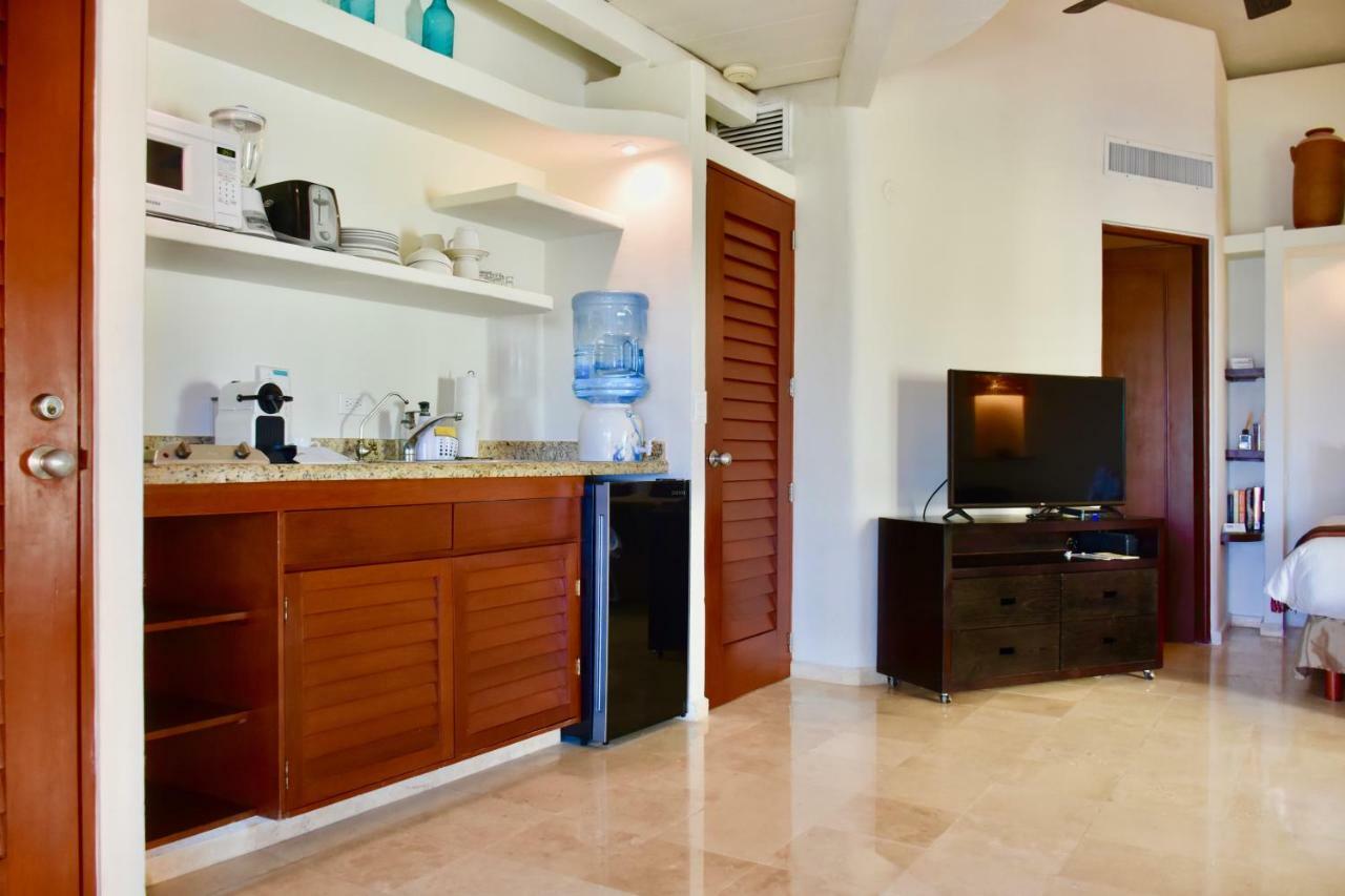 Penthouse Apartment,818200361:JPEG
