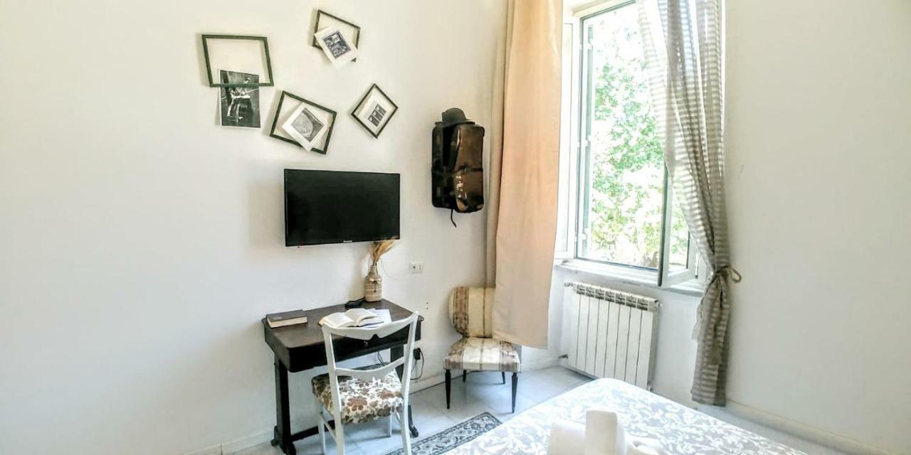 Deluxe Double Room Private Bathroom
