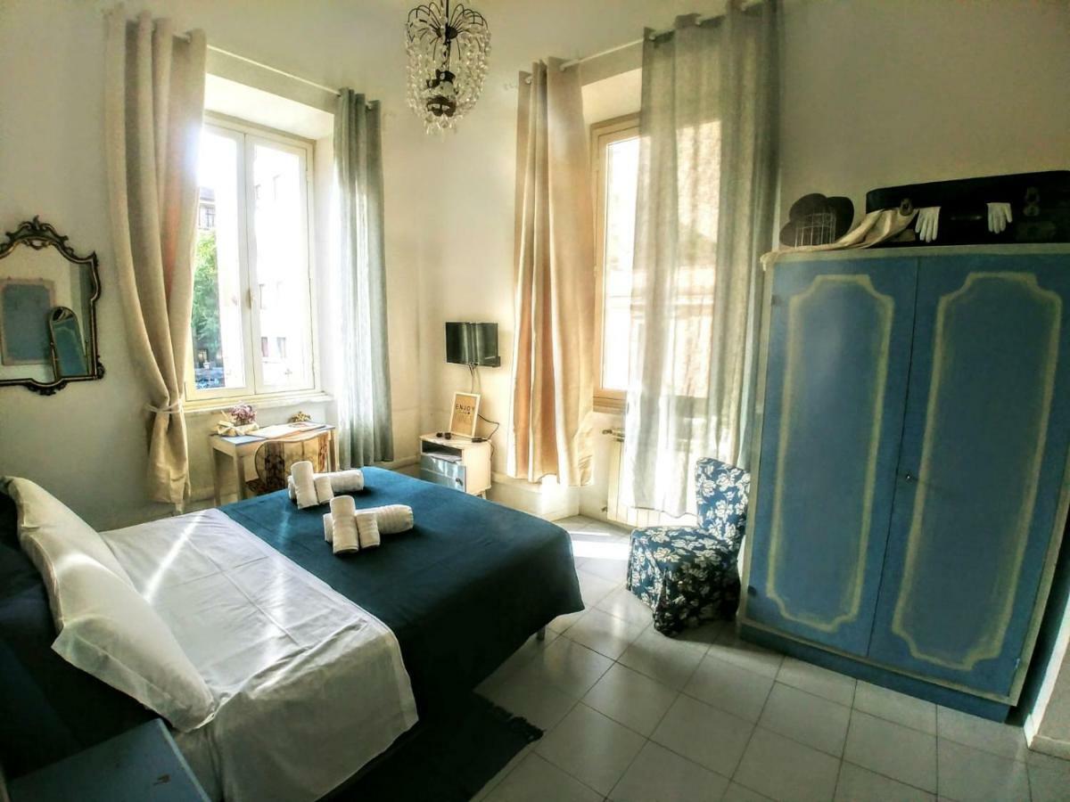 Double Room Private Bathroom