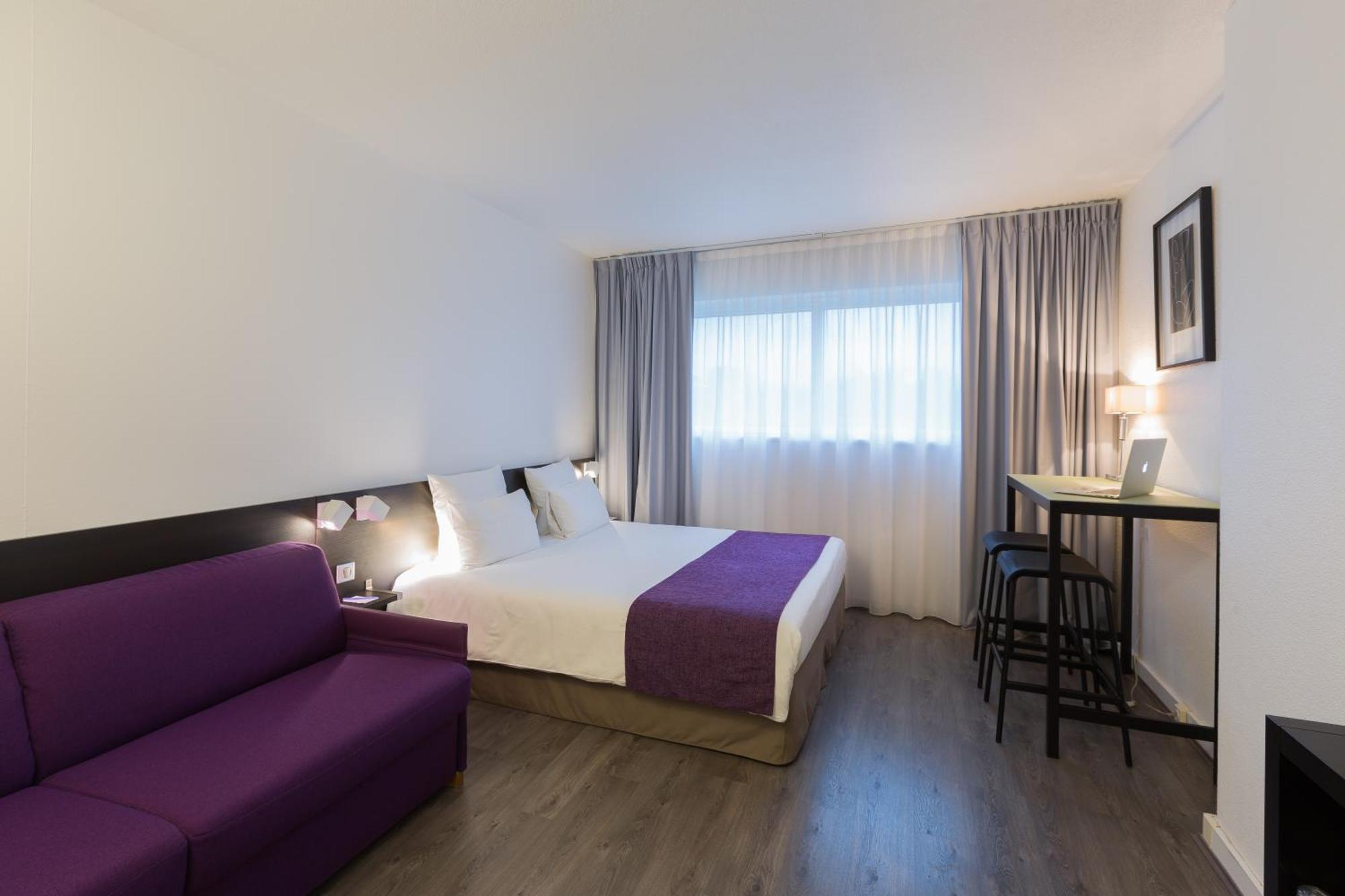 Habitación Doble Clásica con sofá cama doble