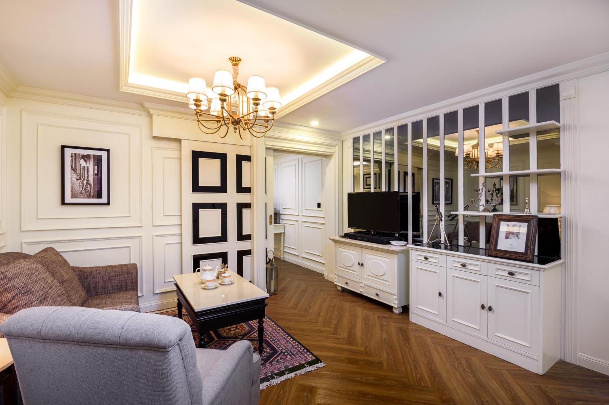 Superior One Bedroom Apartment