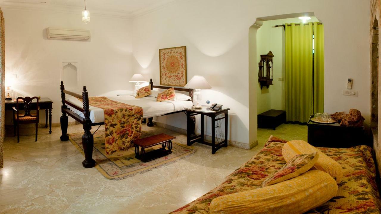Heritage Old World Complimentary Evening Tea on Laundry Service