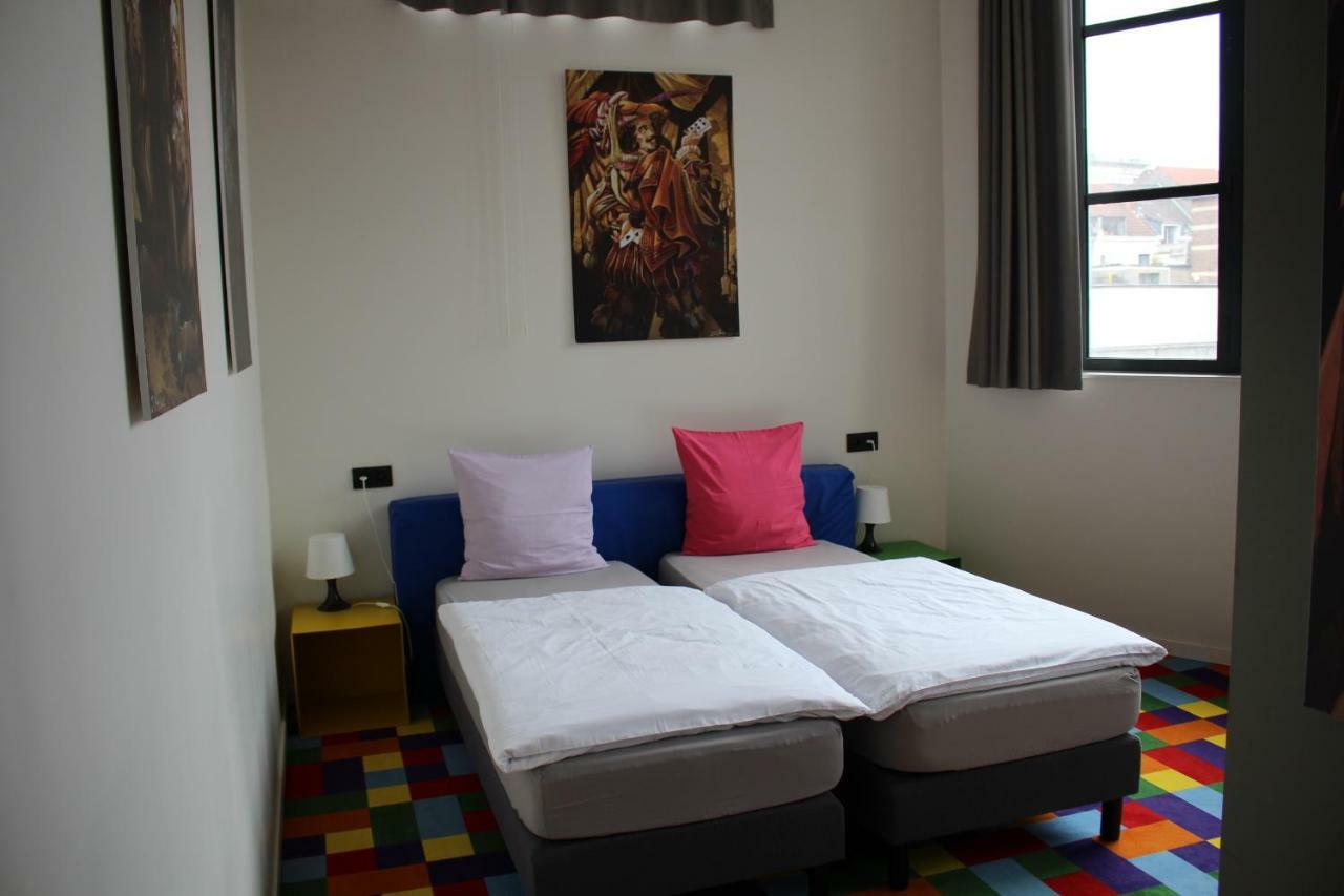 Chambre Double ou Lits Jumeaux avec Salle de Bains Privative