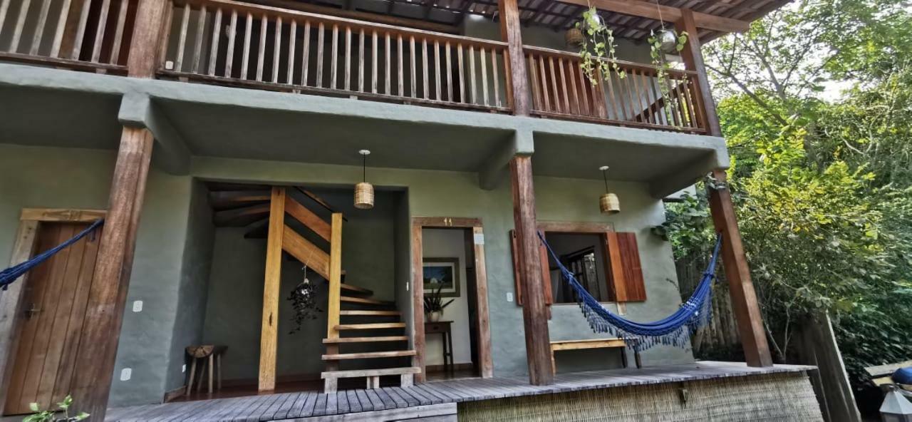 Quarto Duplo com Vista da Piscina