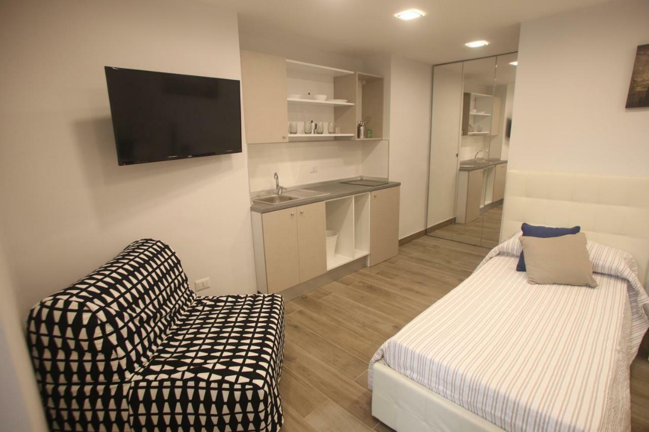 Twin Room Private Bathroom