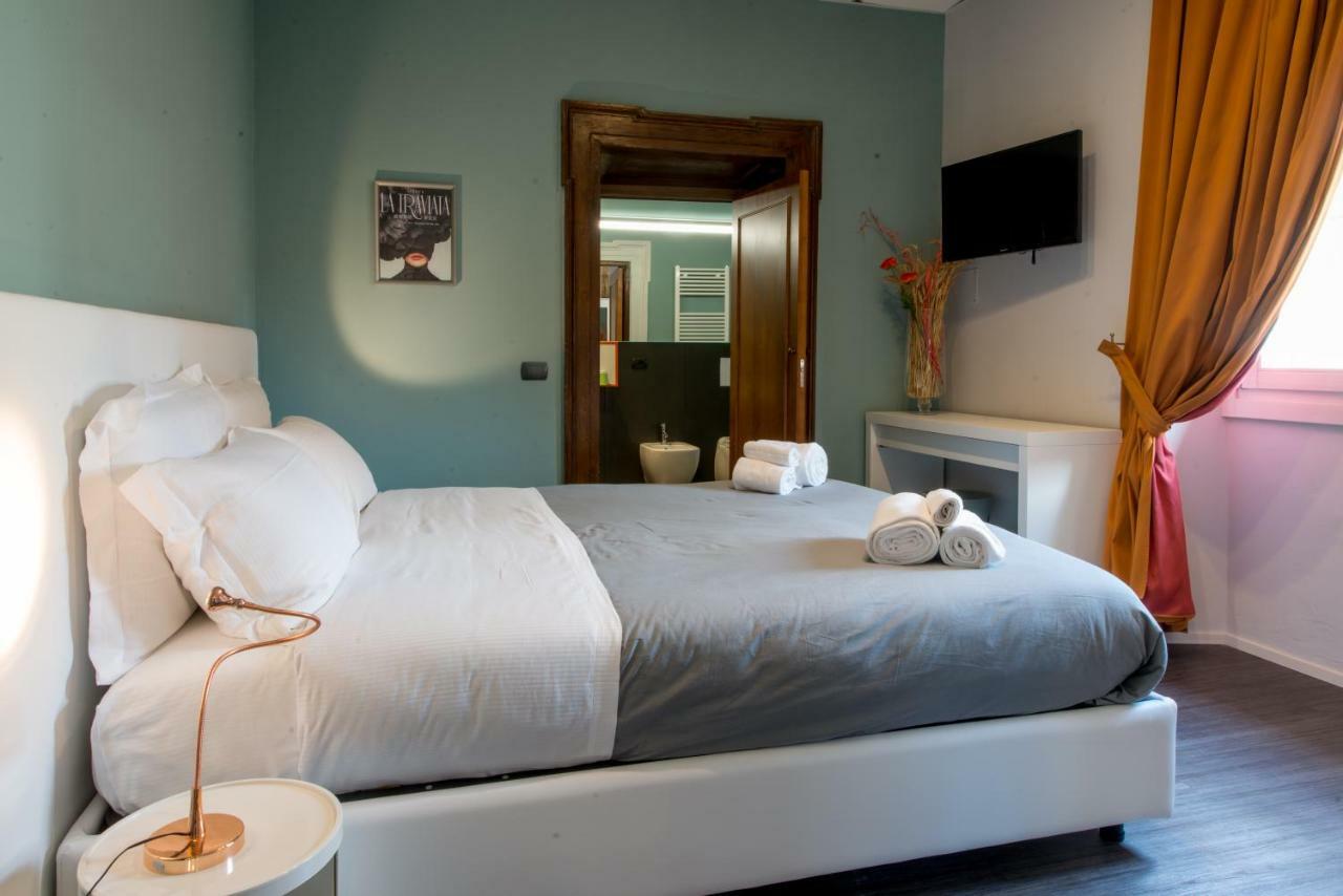 Double Room Private Bathroom