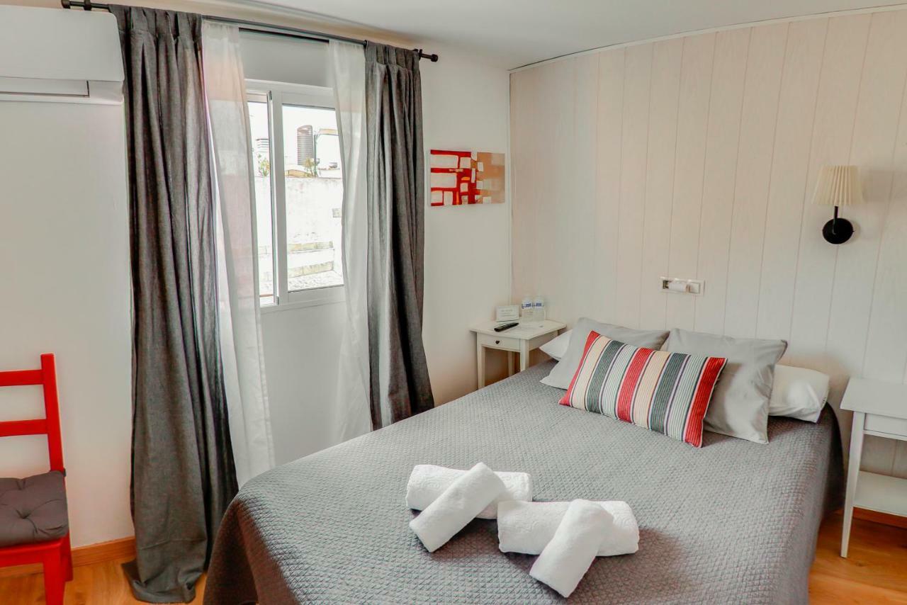 Double Room with Private Bathroom,896532856:JPEG